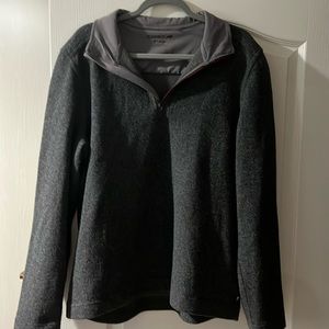 Toad & Co. quarter zip pull over